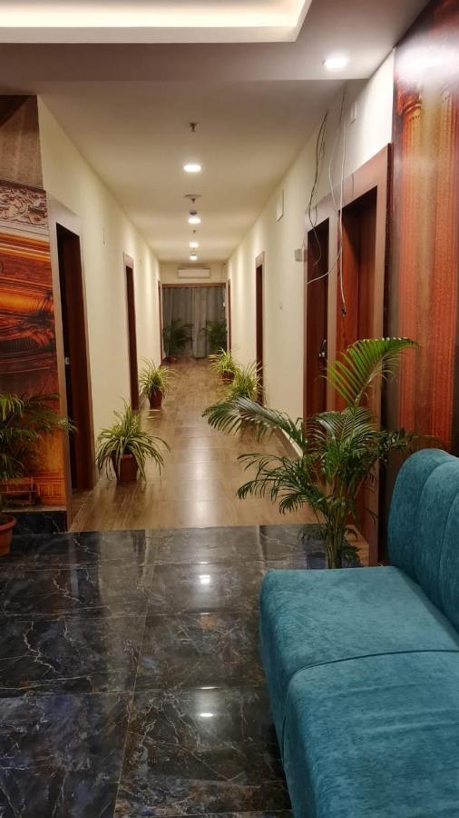 Om Leisure Hotel - Bbsr Bhubaneswar Esterno foto